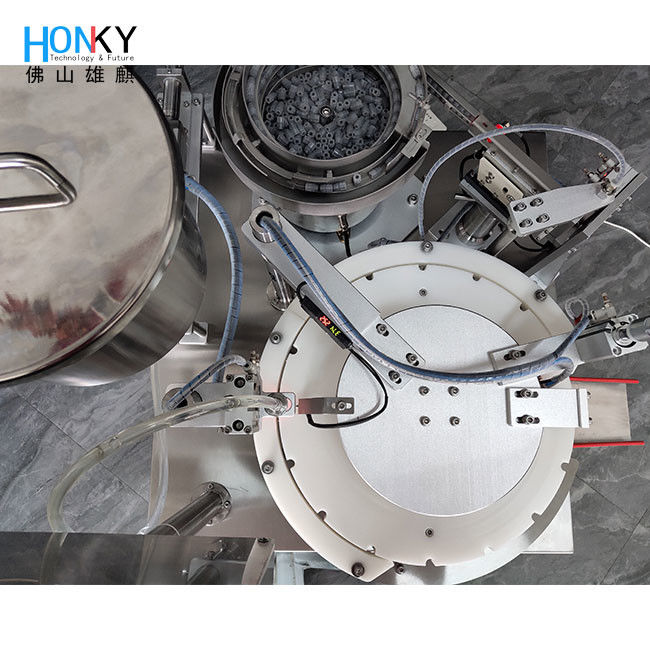 ماشین پر کردن بطری 3 میلی لیتر اتوماتیک با پمپ پیستون سرامیکی برای ژل زیبایی پوست با سرعت 30 پی سی در دقیقه