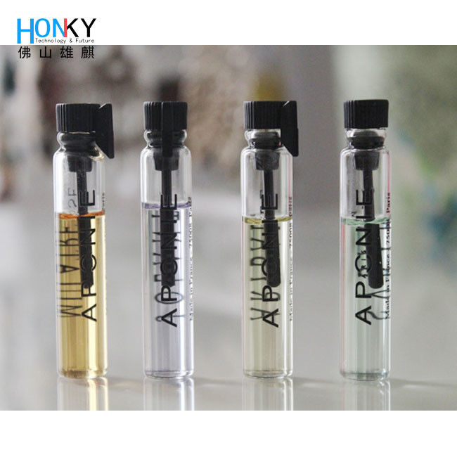 دستگاه پر کردن لوله اتوماتیک در محور XY با پمپ پیستون سرامیکی دو سر برای پر کردن لوله مایع حجم کوچک